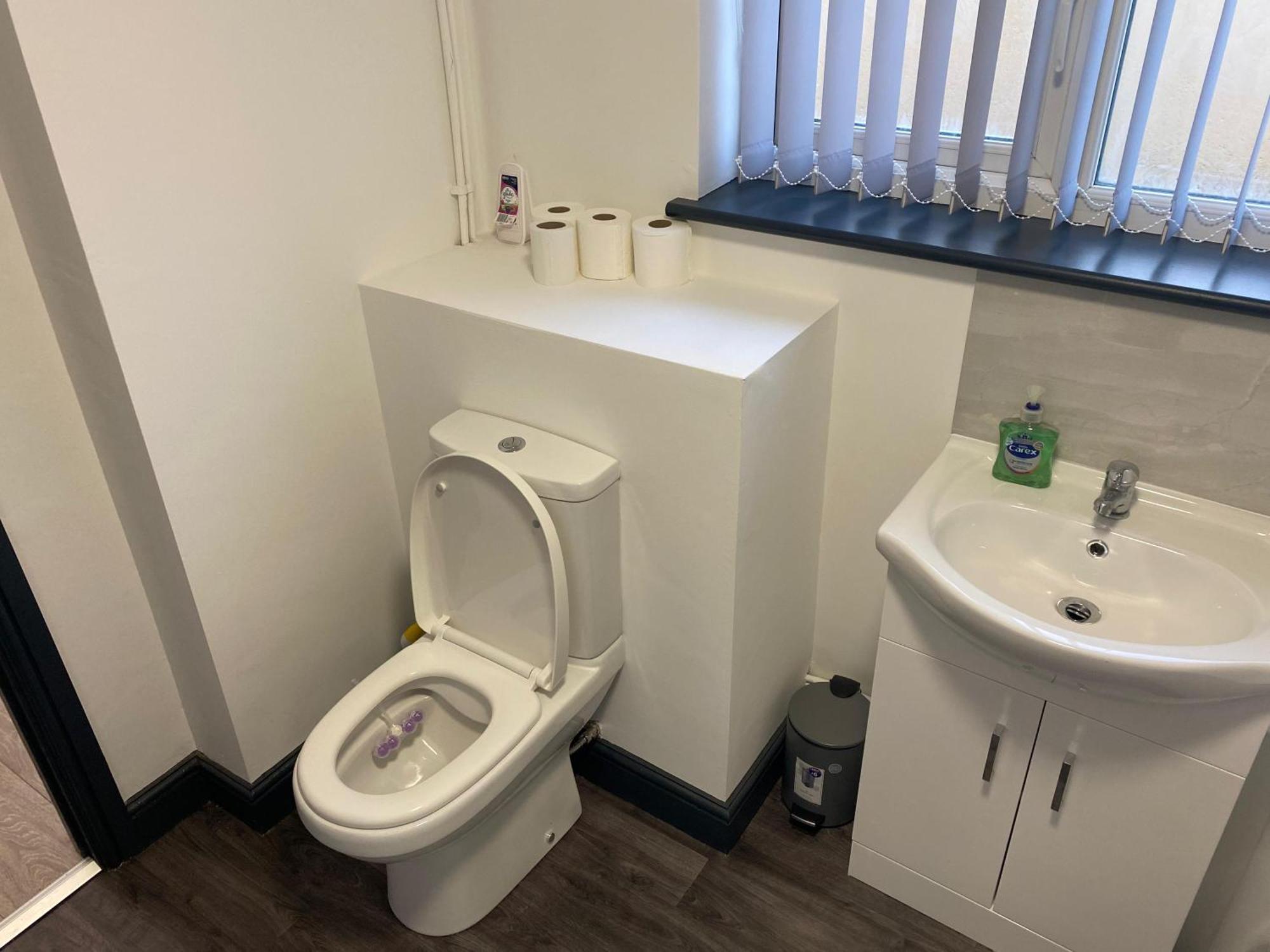 Houghton Guest House 1 Stoke-on-Trent Екстериор снимка